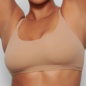 Skims fits everybody Scoop-Neck Bralette size M